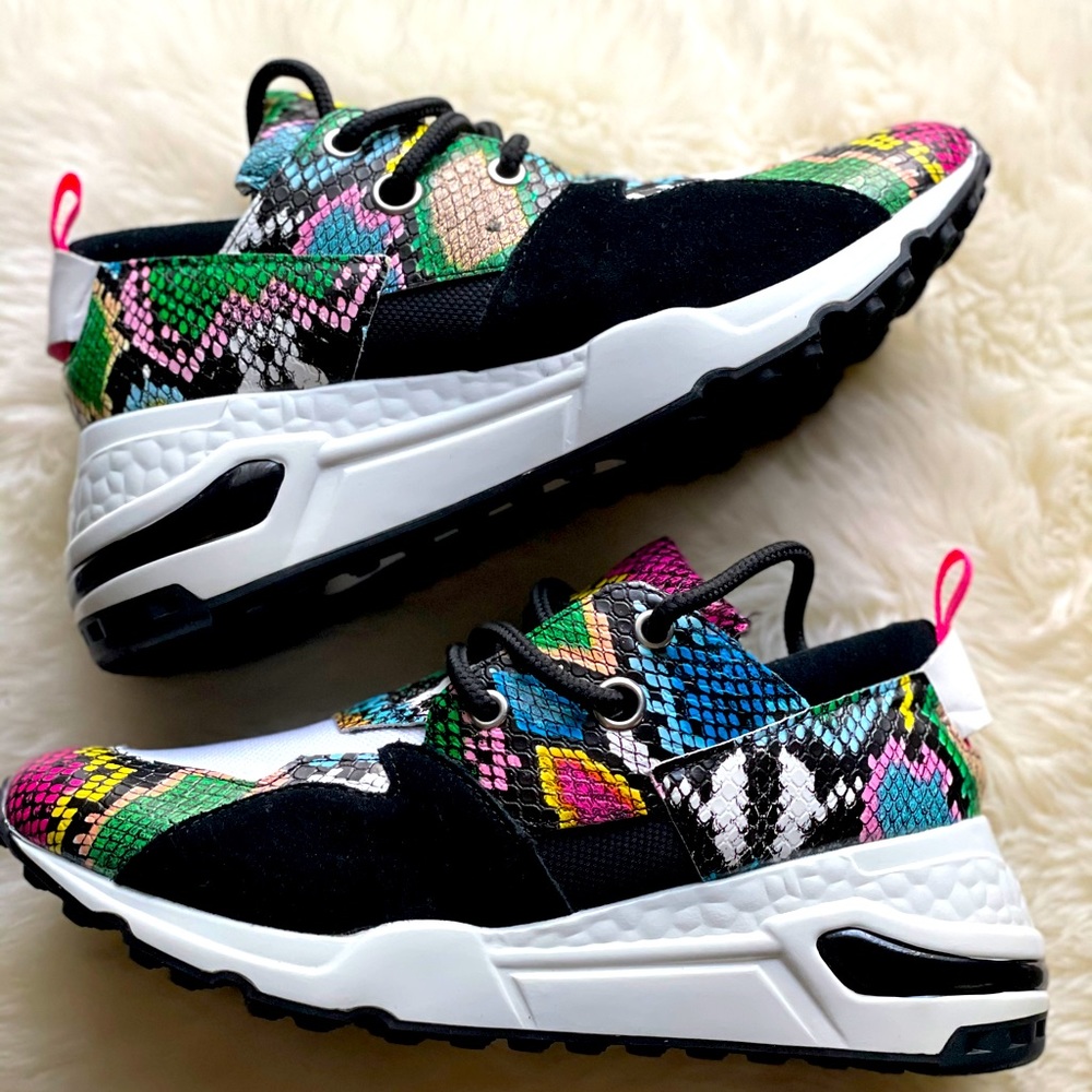 Steve Madden Cliff Snake Print Sneakers